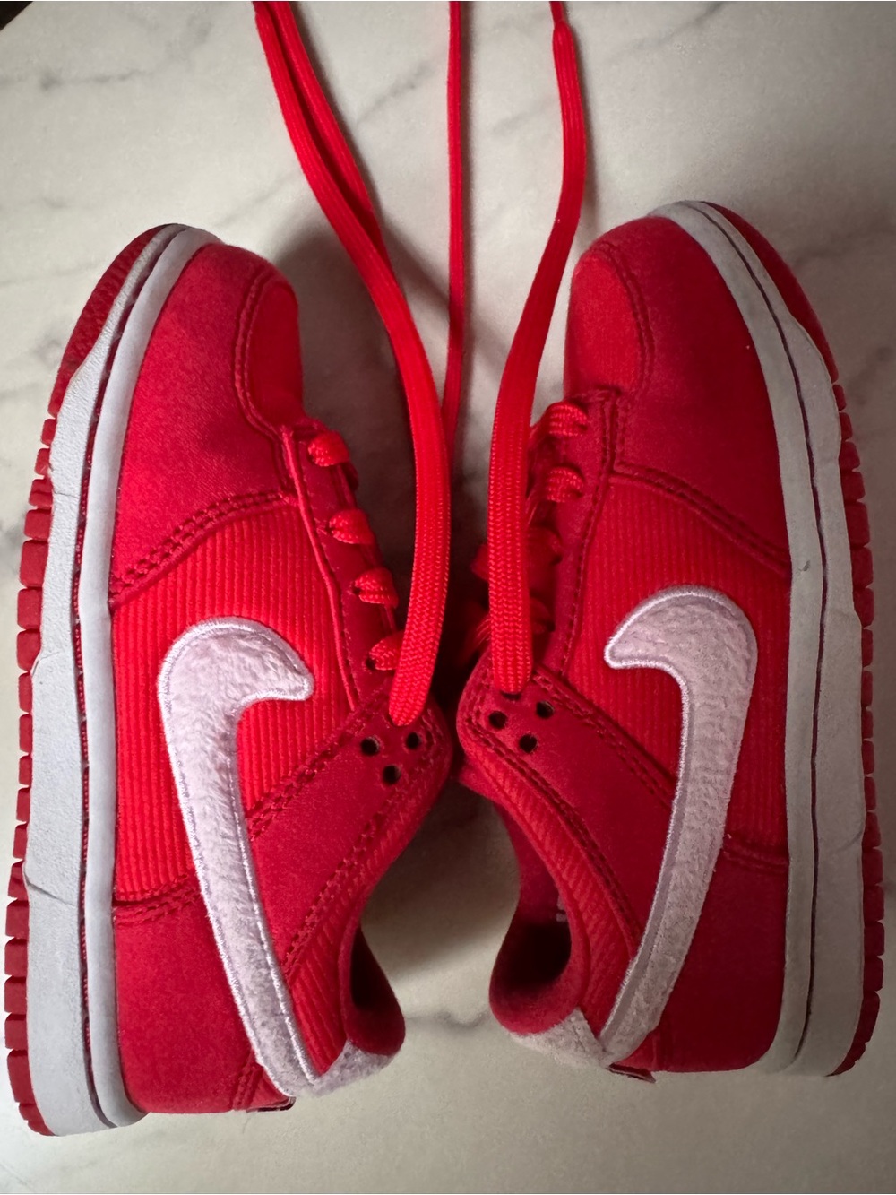 ❤️ Nike Dunk Low 2024 Valentine’s Day Corduroy Sneakers 12C